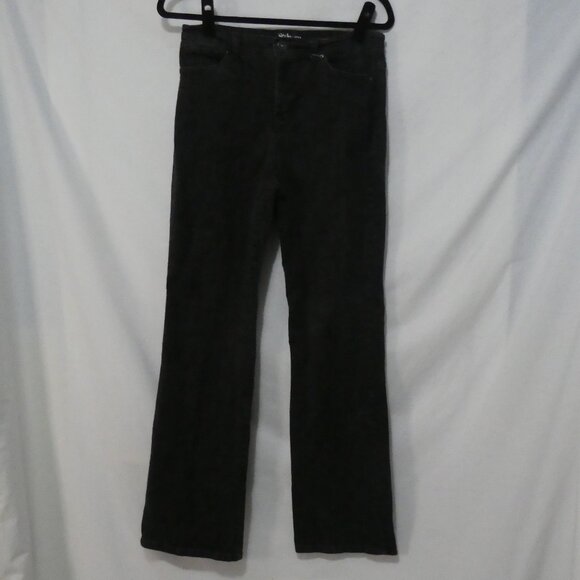 STYLE & CO JEANS - Tummy Control | size 8 | Classic Black Straight Leg Jeans - Picture 1 of 16